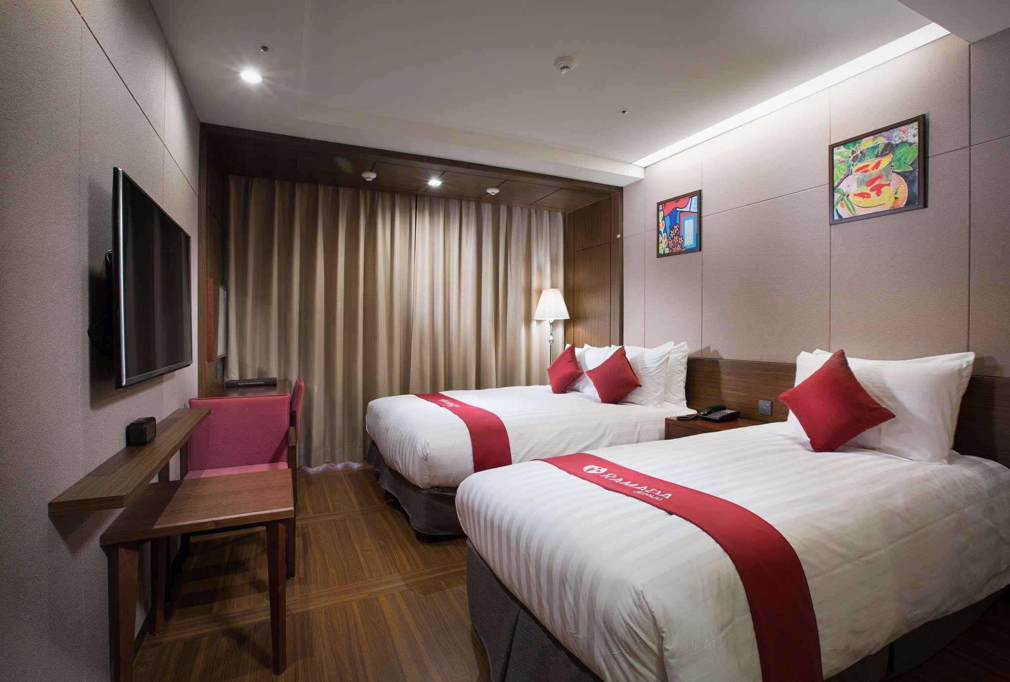 Hotel Ramada By Wyndham 4*