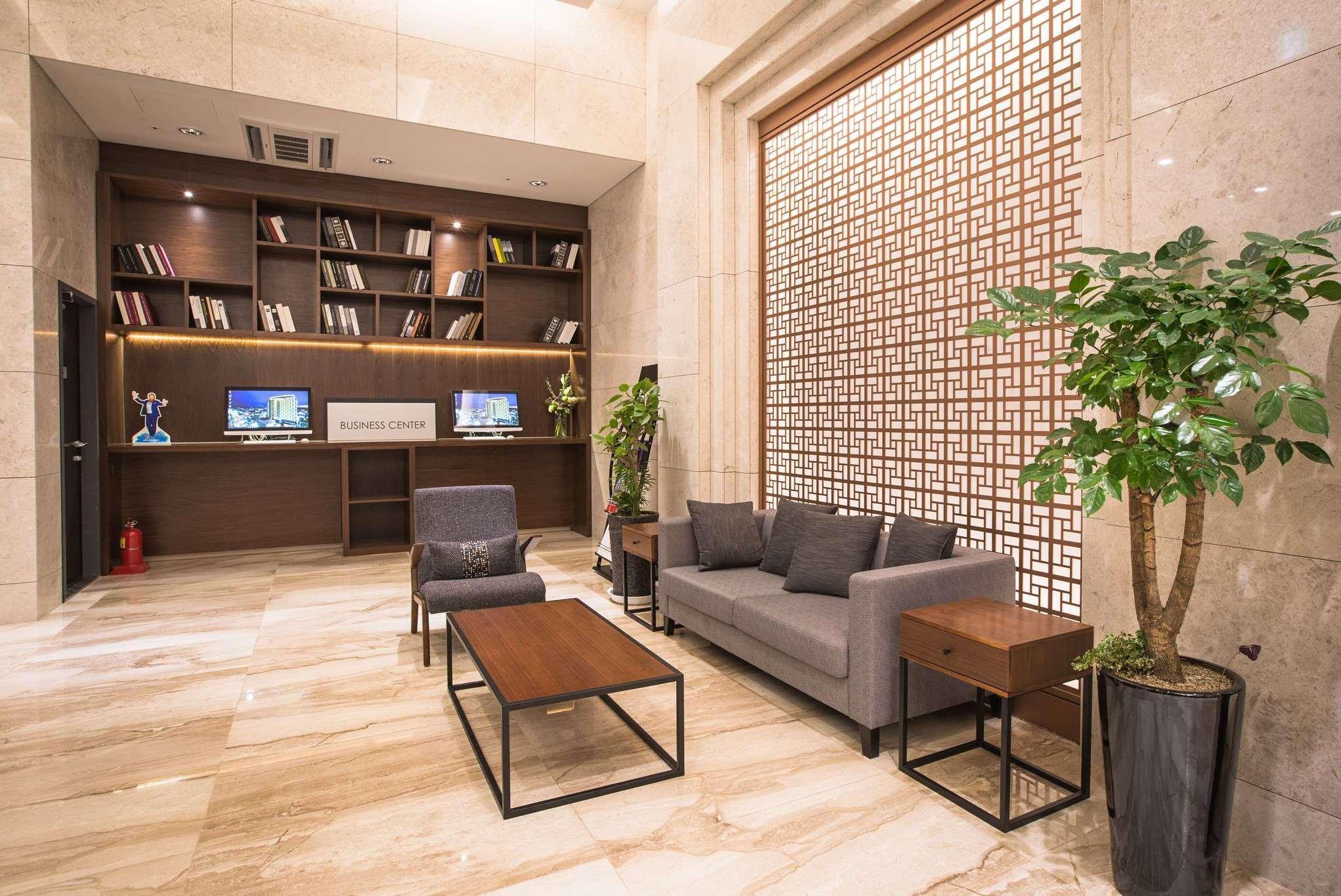Hotel Ramada By Wyndham 4*