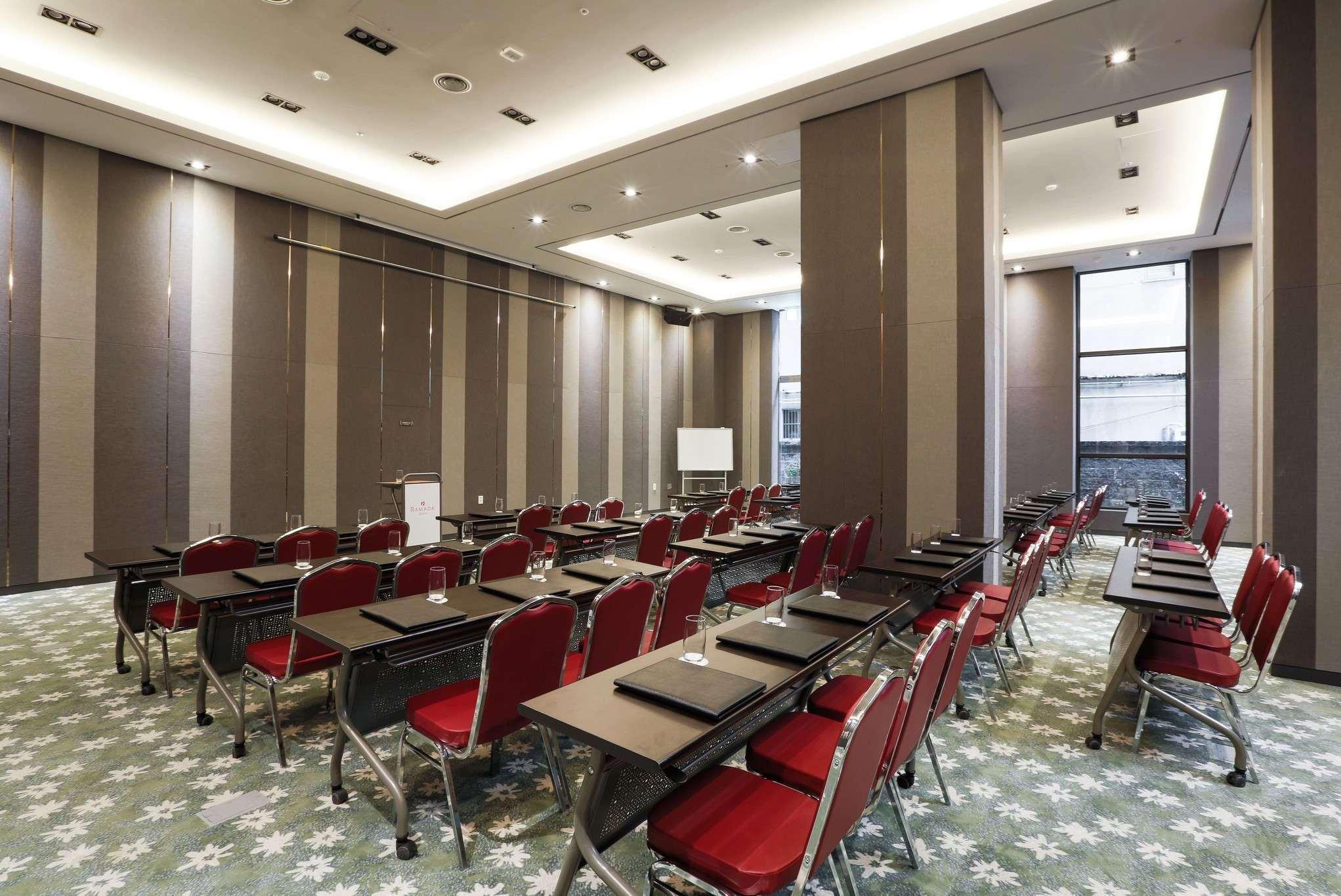 Hotel Ramada By Wyndham 4*